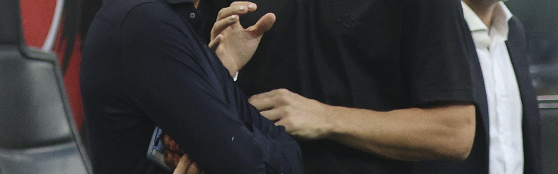 开云-记者：伊布与米兰老板卡迪纳莱会面，阿莱格里等人也在场