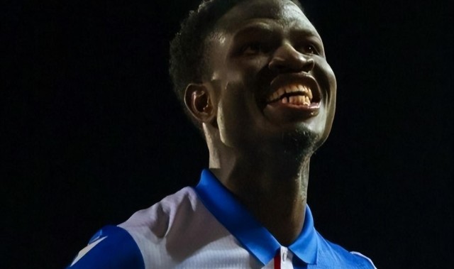 开云官网-盖伊加盟申花后，或许能帮助刘诚宇走出瓶颈期，未来携手发威进球