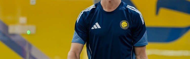 开云-还在沙特！利雅得胜利晒C罗训练照，但据悉能否出战下场比赛成疑