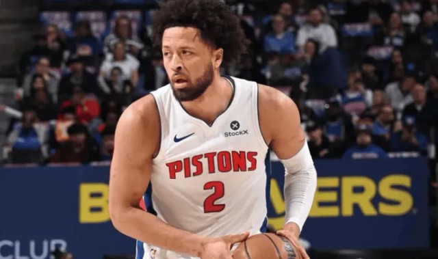 kaiyun-坎宁安复出出战25分钟，投篮11中6得到13分5篮板10助攻