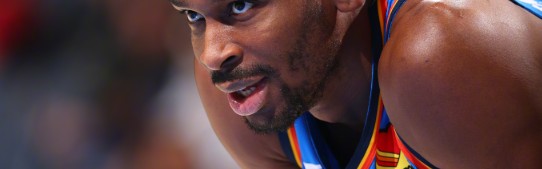 开云-亚历山大26+8完爆布伦森，霍姆格伦创生涯新高，雷霆力克尼克斯